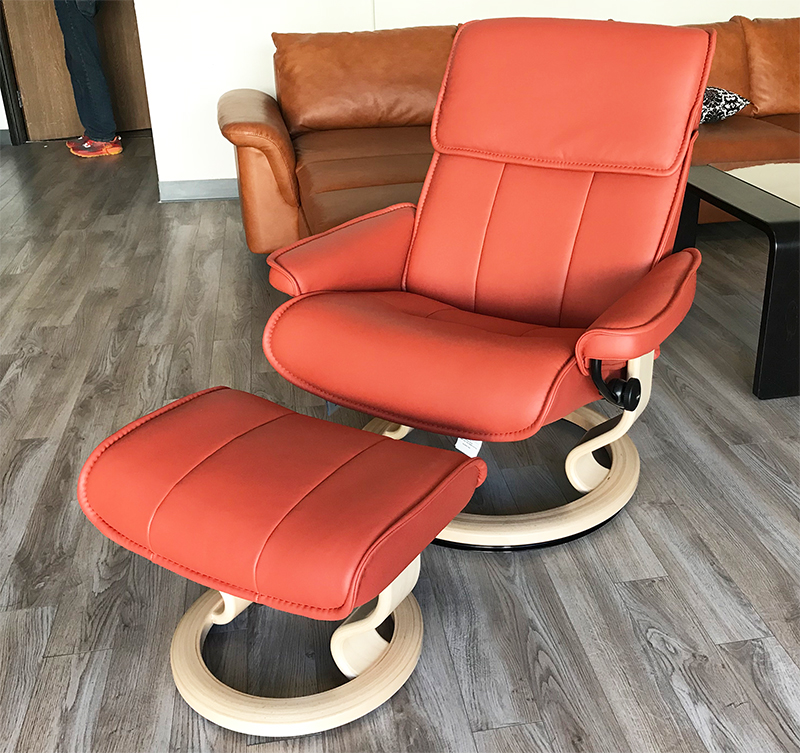 Stressless Admiral Paloma Henna Leather Recliner Chair and Ottoman by Ekornes