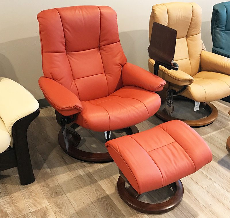 Stressless Mayfair Paloma Henna Leather Recliner Chair and Ottoman by Ekornes