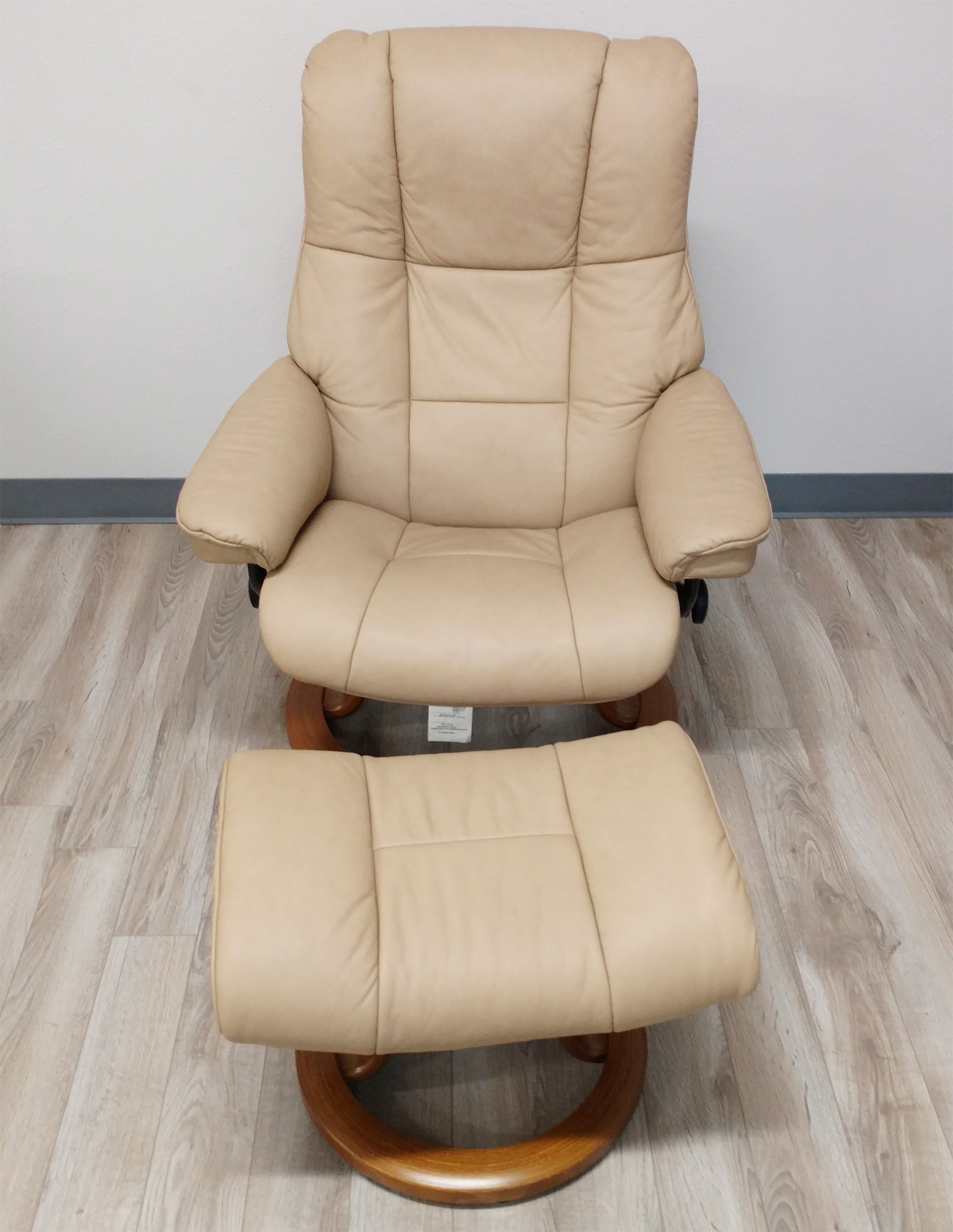 Stressless sales paloma sand