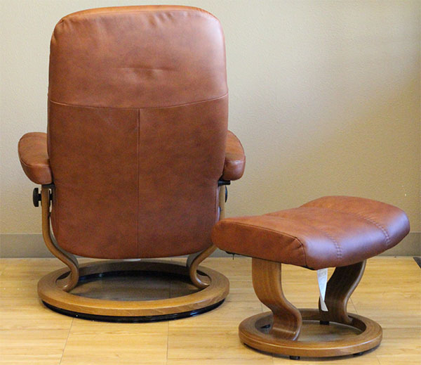 Stressless Diplomat Small Consul Batick Caramel Leather Recliner by Ekornes