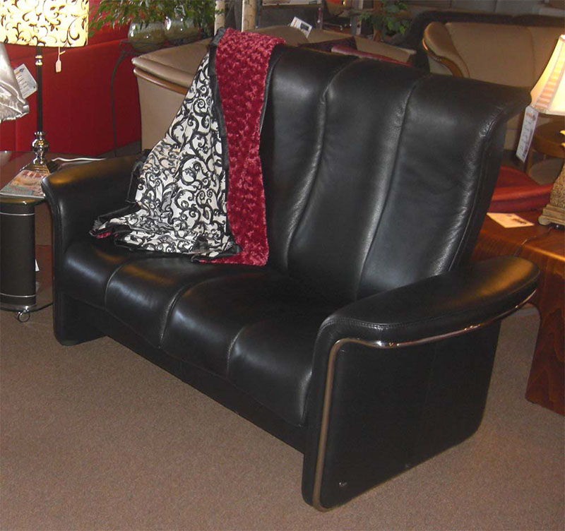 Stressless Soul Royalin Black Leather Sofa