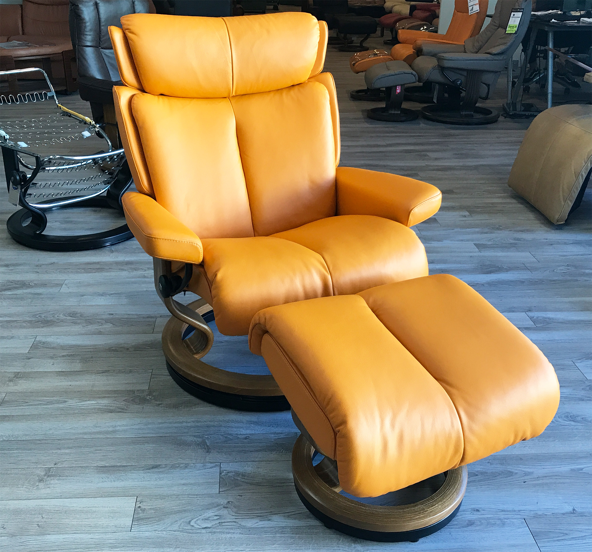 Stressless Magic Recliner Chair And Ottoman Paloma Clementine