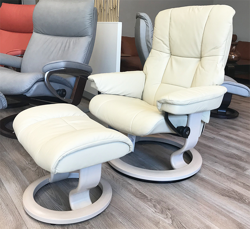 Stressless Mayfair Paloma Kitt Leather Whitewash Wood Stain Base Recliner Chair and Ottoman by Ekornes