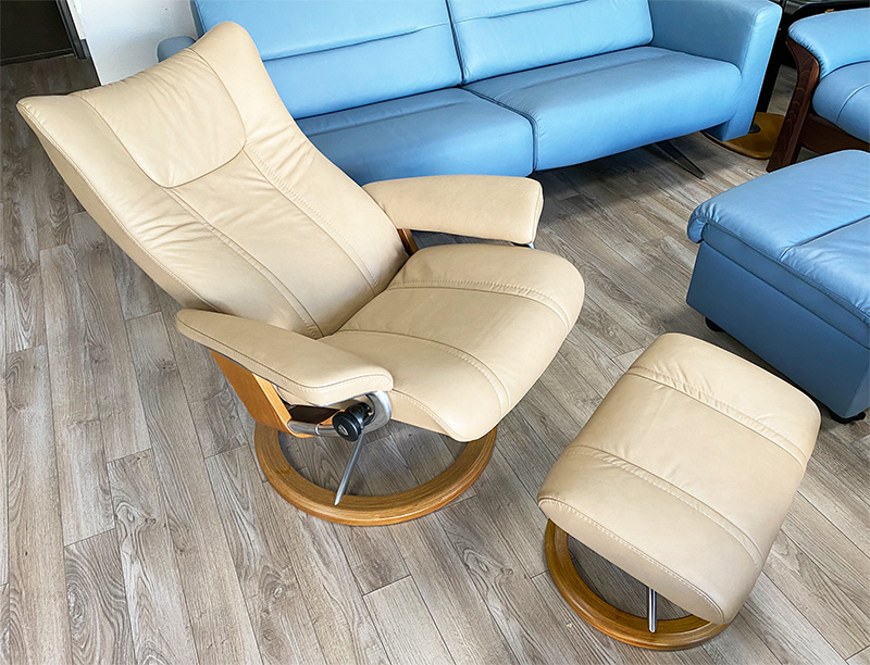 Stressless Wing Signature Chrome Base Recliner Chair and Ottoman in Paloma Sand Leather