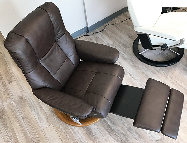 Stressless Mayfair Leg Comfort Power Footrest Paloma Chocolate Leather Recliner Chair by Ekornes