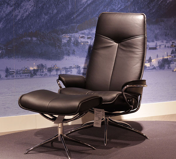 Stressless City High Back Paloma Black Leather Recliner Chair by Ekornes