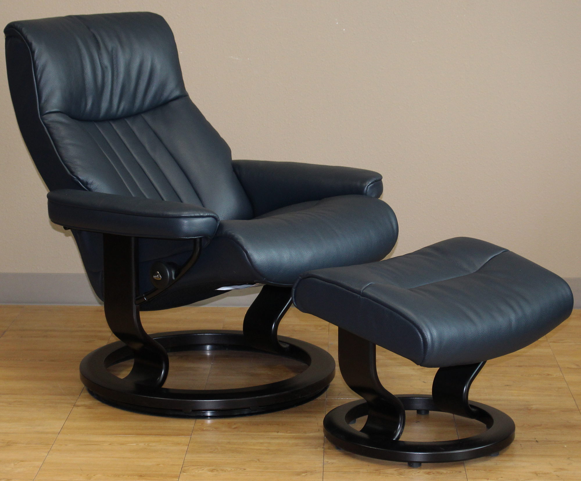 Stressless Cori Black 09119 Leather by Ekornes Stressless Cori