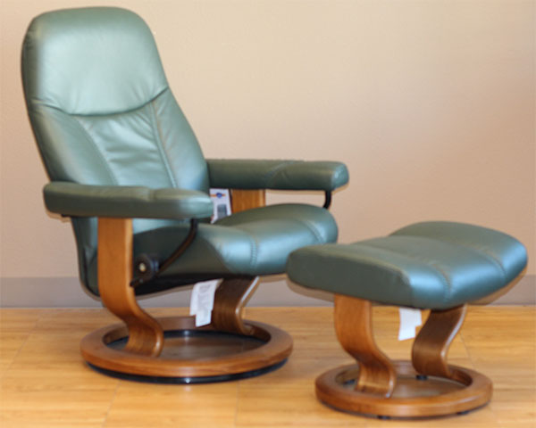 Stressless Diplomat Small Batick Hunter Green Leather Recliner by Ekornes